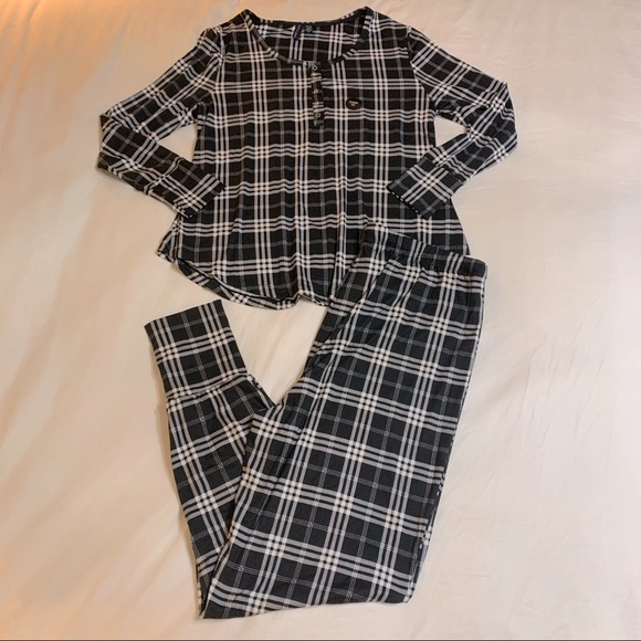 Cynthia Rowley Other - CYNTHIA ROWLEY Black & White Plaid Pajamas
